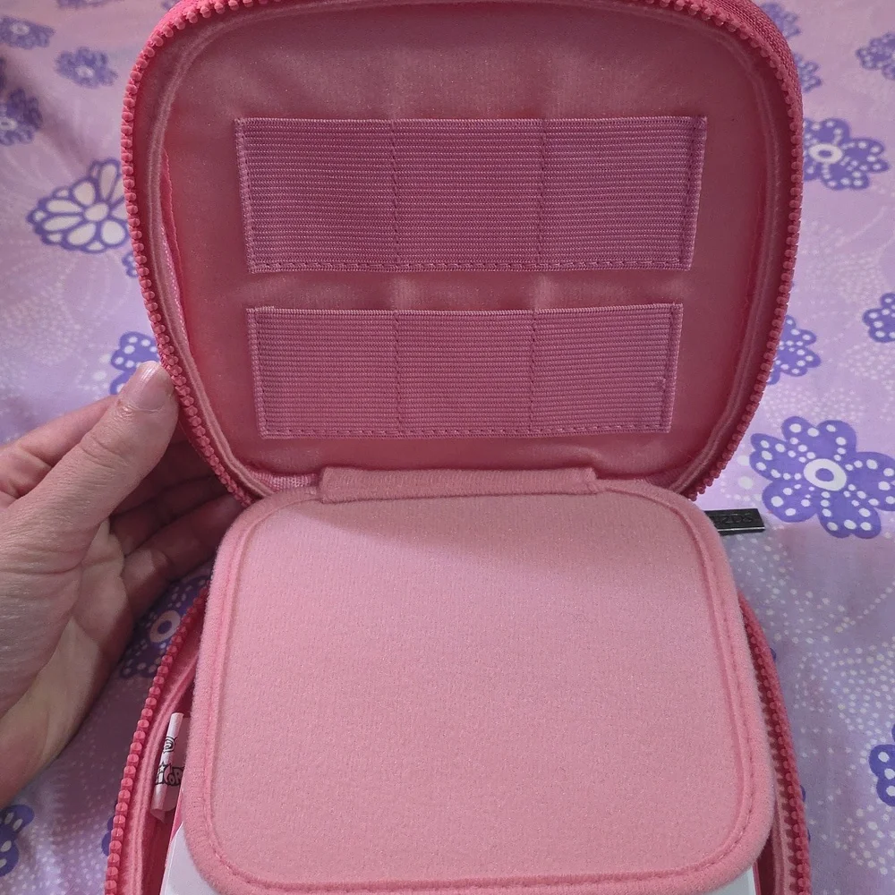 Limited Edition Disney Magical World 2DS and Case